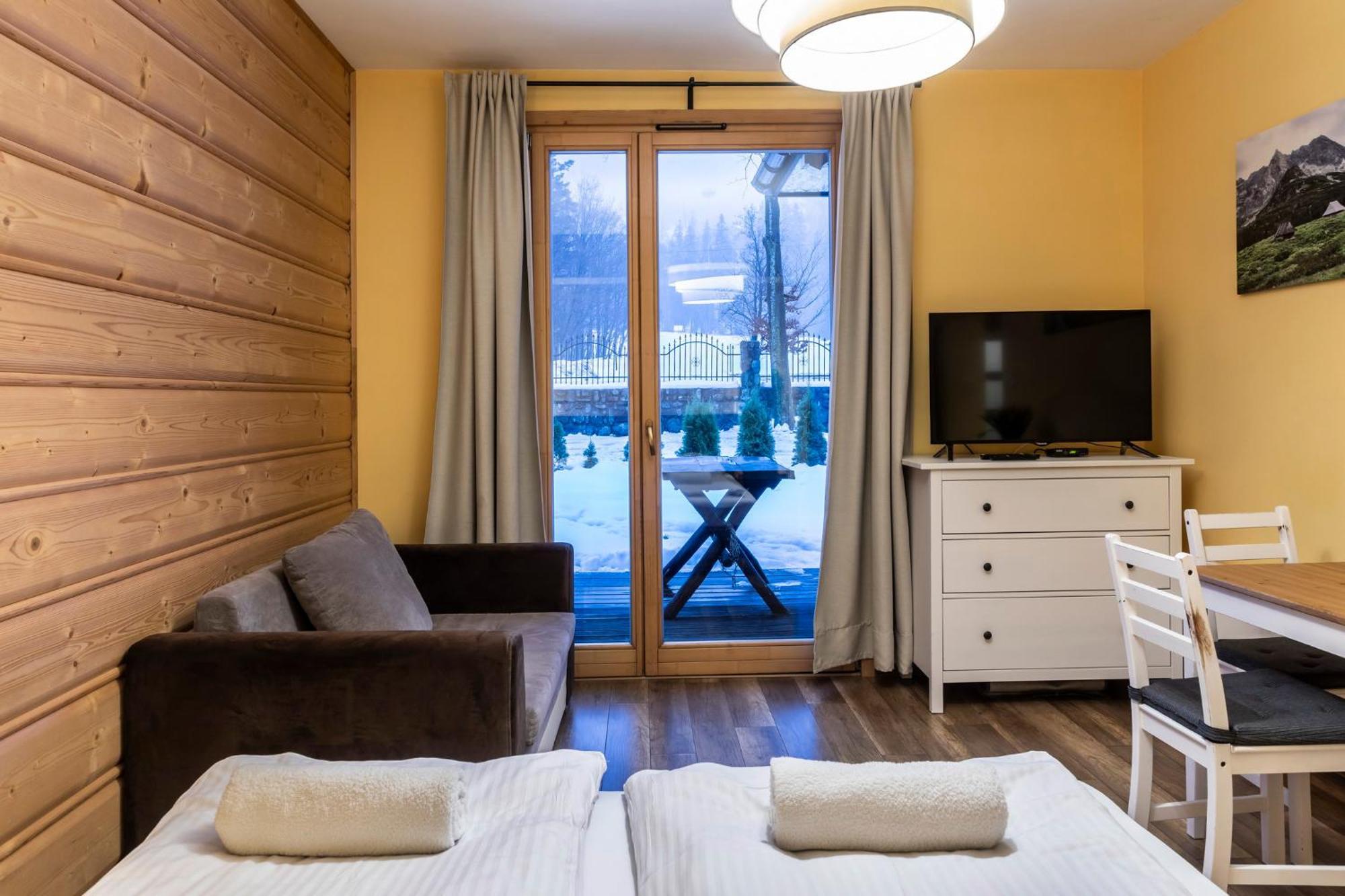 Udanypobyt Apartamenty Przy Dolinach A I B Kościelisko Rum bild