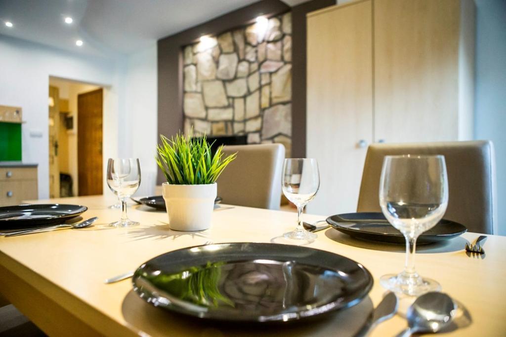 Udanypobyt Apartamenty Przy Dolinach A I B Kościelisko Exteriör bild