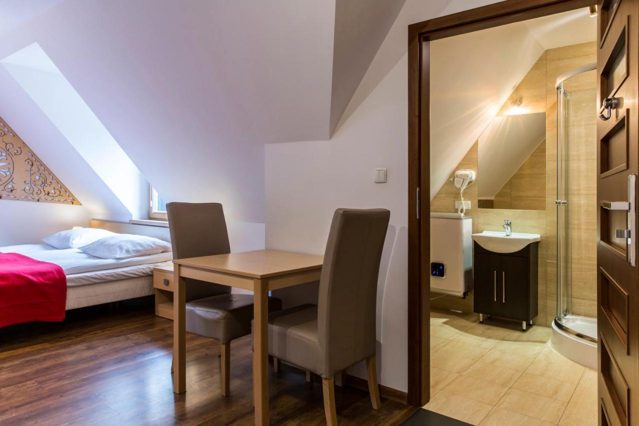 Udanypobyt Apartamenty Przy Dolinach A I B Kościelisko Exteriör bild