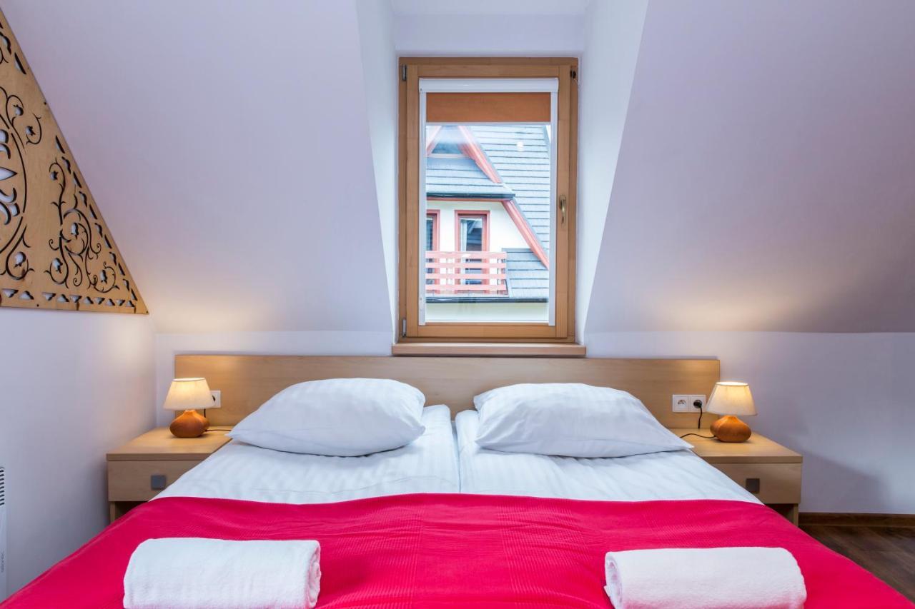 Udanypobyt Apartamenty Przy Dolinach A I B Kościelisko Exteriör bild